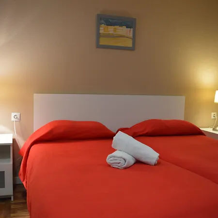 Somnio Hostels-2